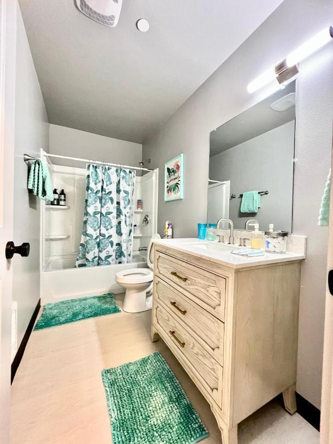 1 Bd Apt With 2 Extra Sofa Beds 13 Mins To Seatac Airport Сиэтл Экстерьер фото